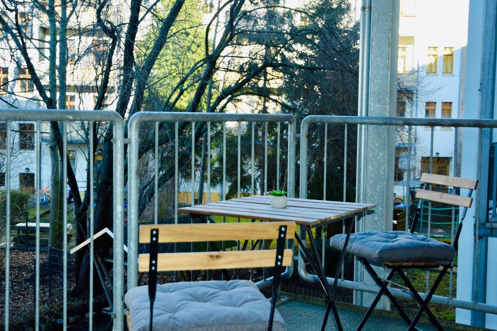 Asya Zentral, Balkon, Netflix, Gratis Kaffee Und Tee * Chemnitz